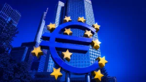 Europe Stocks Rise 0.2% as Adyen Jumps 10% on Earnings