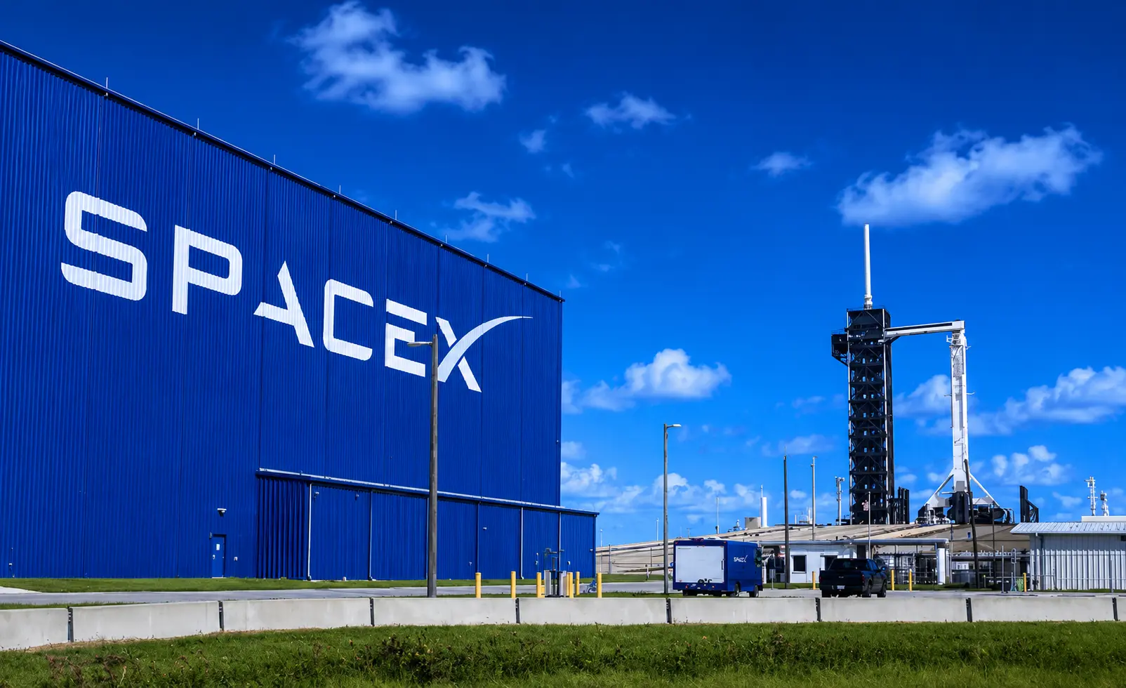 SpaceX Stock Tops $138 as VinSpace Deal Signals Growth